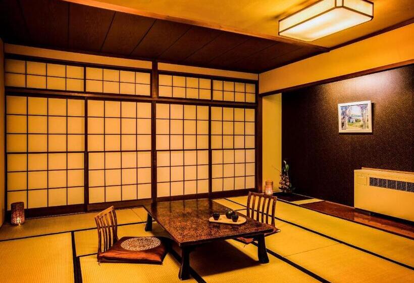 اتاق سوپریور, Ooedo Onsen Monogatari Gero Bekkan