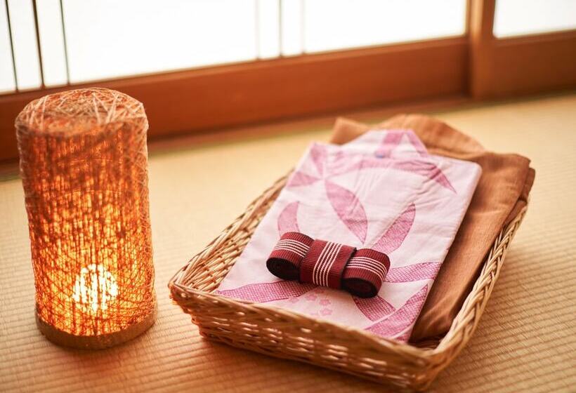 اتاق استاندارد, Ooedo Onsen Monogatari Gero Bekkan