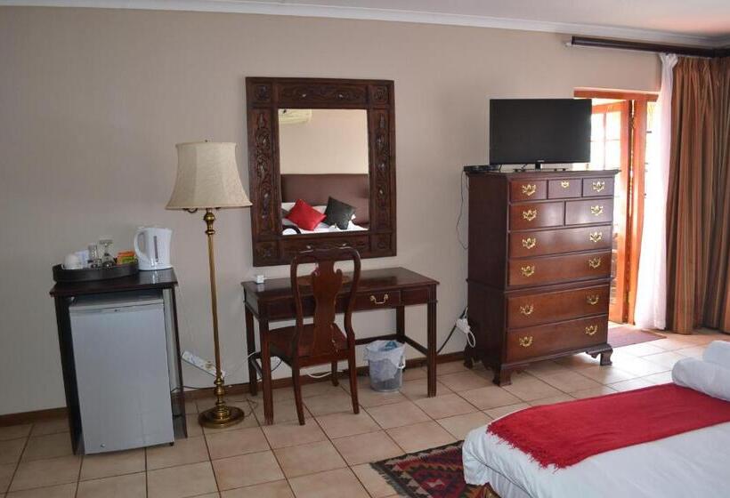 اتاق لوکس, Edelweiss Corporate Guesthouse