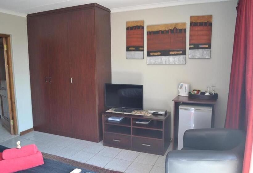 اتاق لوکس, Edelweiss Corporate Guesthouse