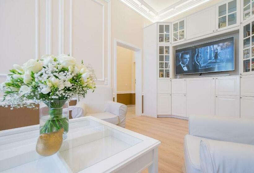 سوییت, Revelton Suites Karlovy Vary