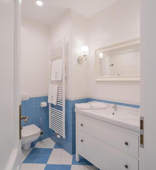 استودیوی استاندارد, Revelton Suites Karlovy Vary