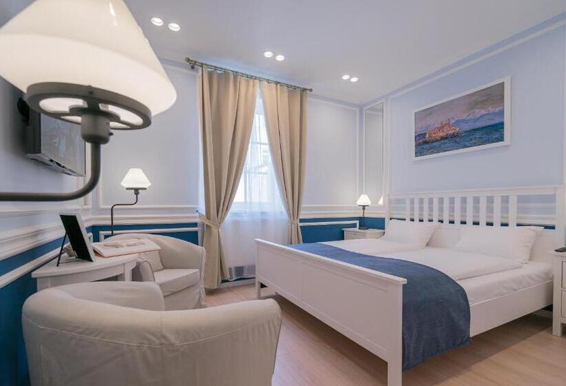 استودیوی استاندارد, Revelton Suites Karlovy Vary