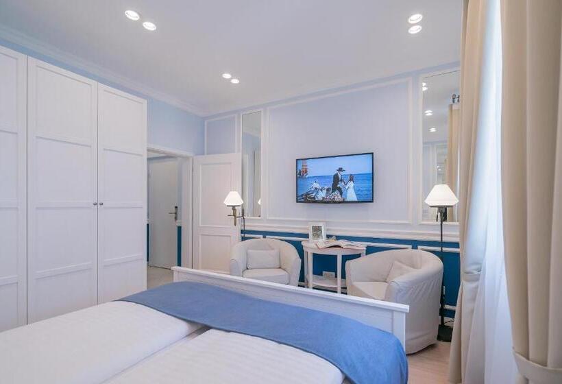 استودیوی استاندارد, Revelton Suites Karlovy Vary