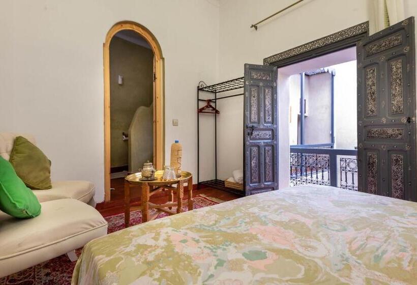 اتاق سوپریور, Riad Belko