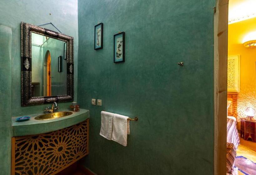 اتاق سوپریور, Riad Belko