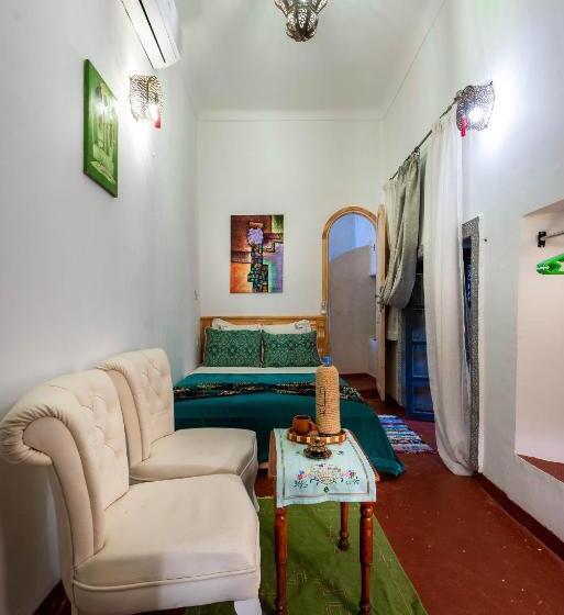 اتاق سوپریور, Riad Belko
