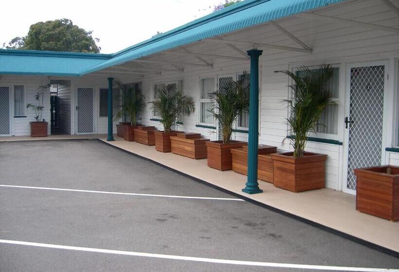 اتاق خانوادگی, Bali Hi Motel
