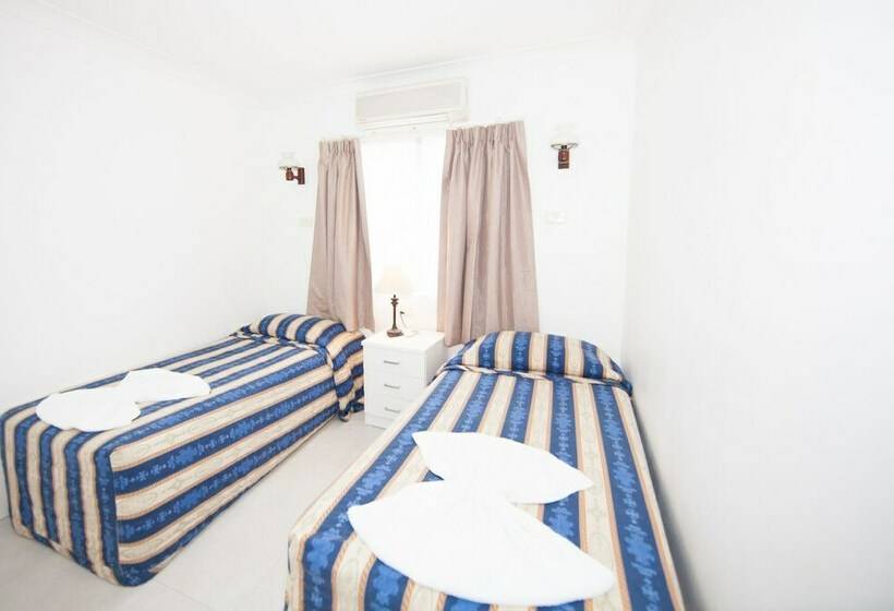اتاق خانوادگی, Ballina Hi Craft Motel