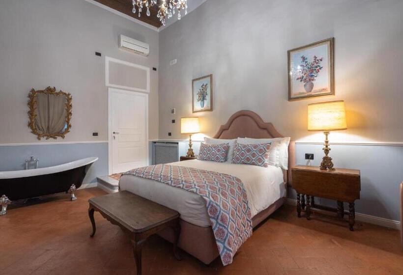 اتاق سوپریور سه تخته, Dimora Del Cardinale   Residenza D Epoca