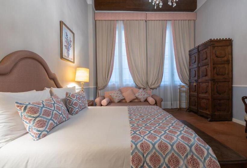 اتاق سوپریور سه تخته, Dimora Del Cardinale   Residenza D Epoca