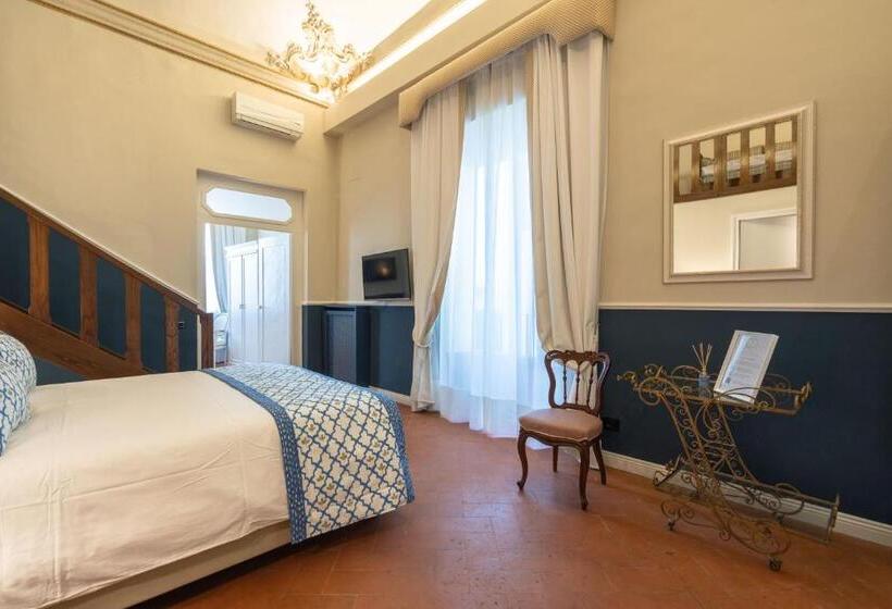 سوییت خانوادگی, Dimora Del Cardinale   Residenza D Epoca