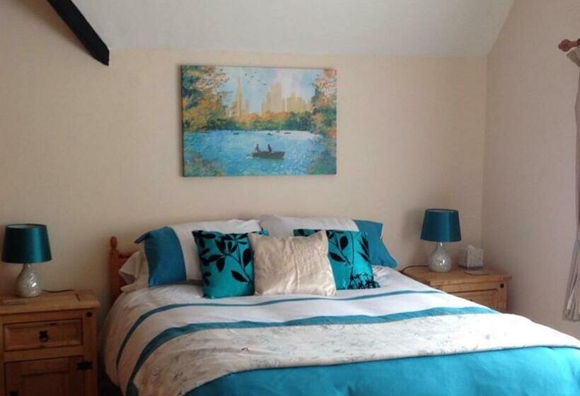اتاق استاندارد, The Bridge Guest House