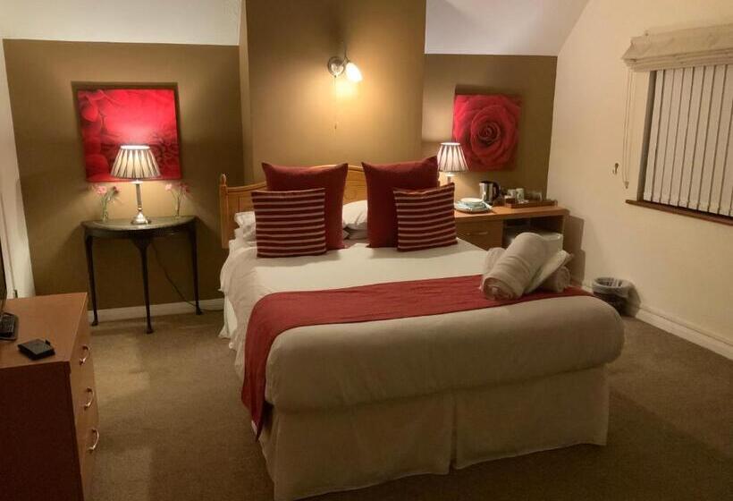 اتاق لوکس, The Bridge Guest House