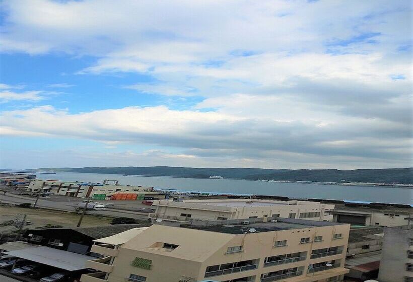 اتاق استاندارد یک نفره, Amami Port Tower