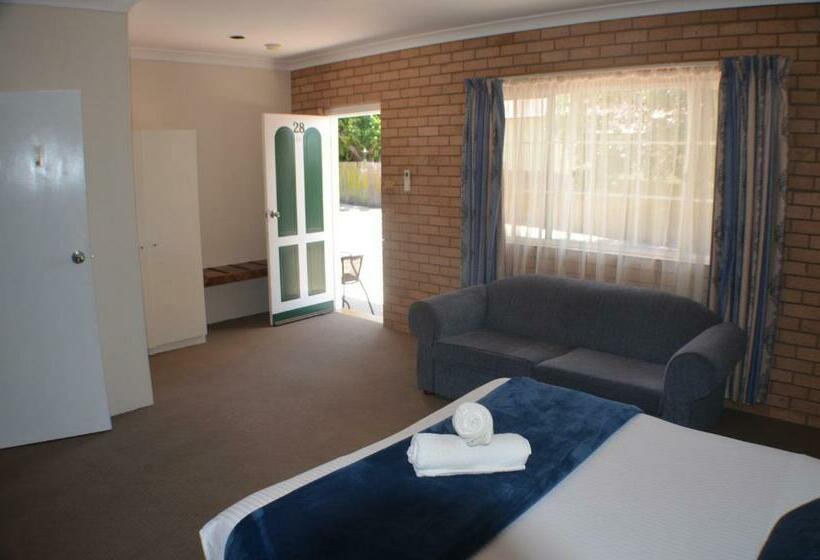 اتاق استاندارد, Deer Park Motor Inn Armidale