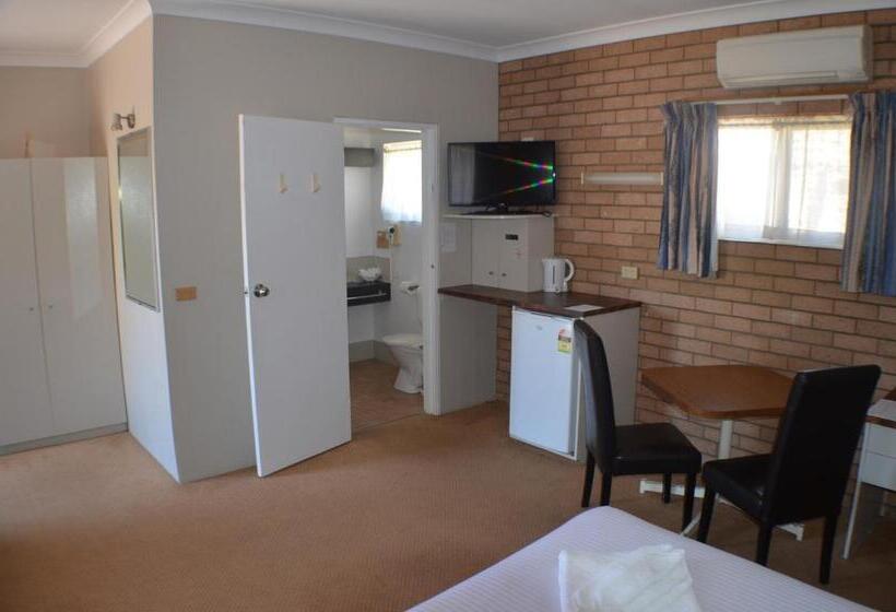 اتاق خانوادگی, Deer Park Motor Inn Armidale