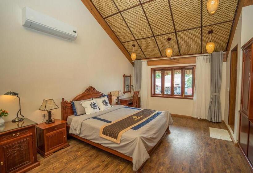 سوئیت پرزیدنت, Hoa Binh