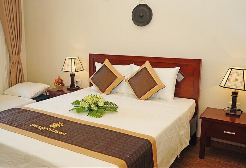 اتاق لوکس, Hoa Binh