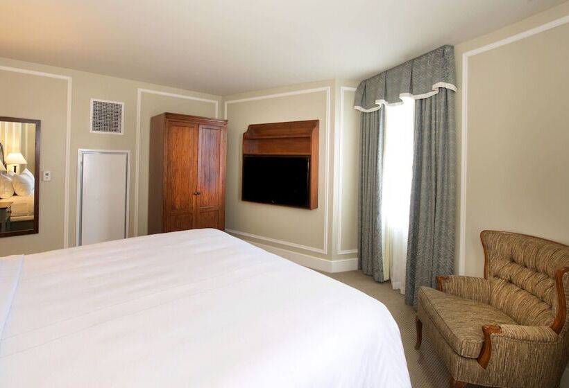اتاق کلاب, Marriott Syracuse Downtown
