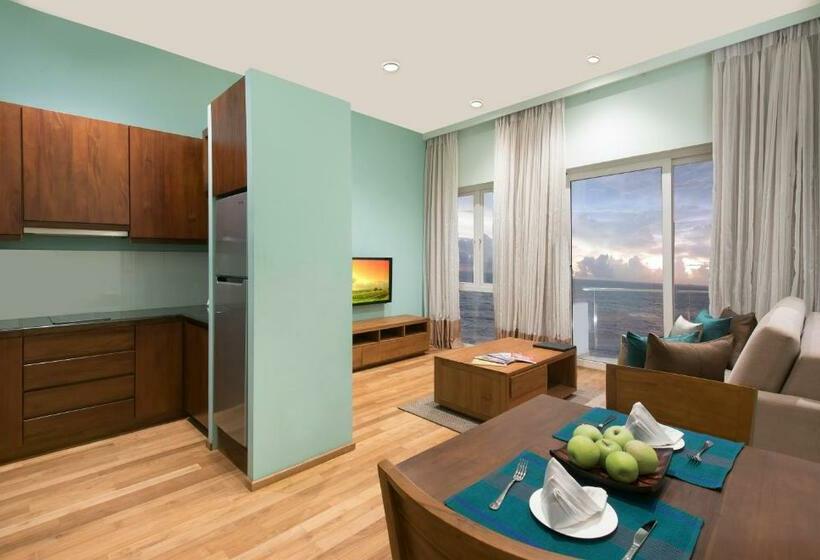 سوییت با چشم‌انداز دریا, Ocean Edge Suites & Hotel Colombo
