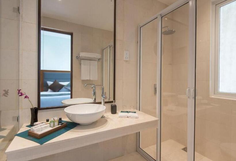 سوییت با چشم‌انداز دریا, Ocean Edge Suites & Hotel Colombo