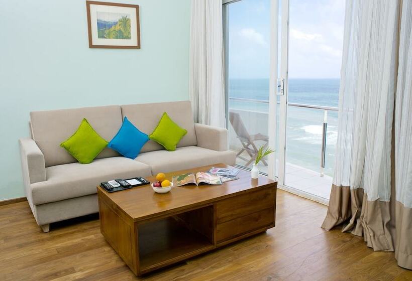 سوییت با چشم‌انداز دریا, Ocean Edge Suites & Hotel Colombo