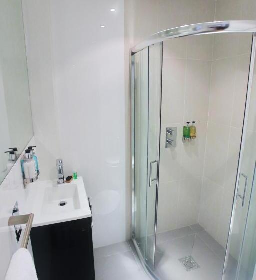 اتاق استاندارد با بالکن, Room Home Stay