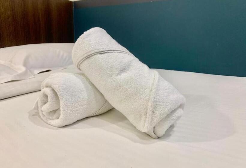 اتاق استاندارد, Smile Hotel Usj