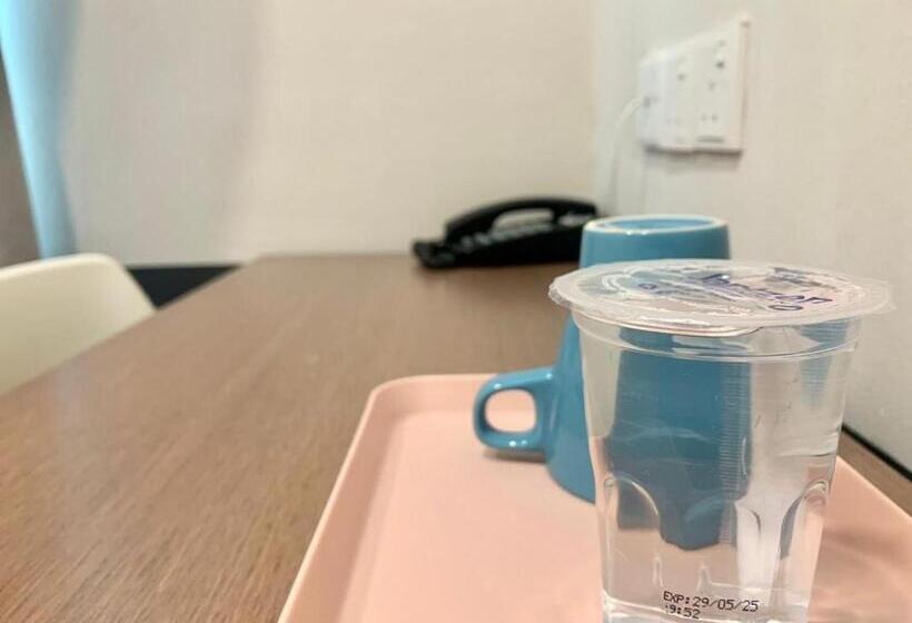 اتاق استاندارد یک نفره, Smile Hotel Usj
