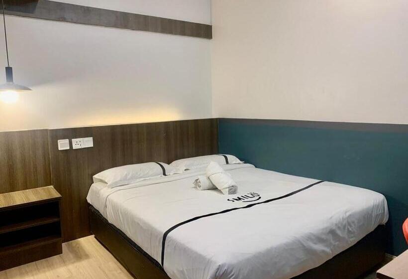 اتاق لوکس, Smile Hotel Usj