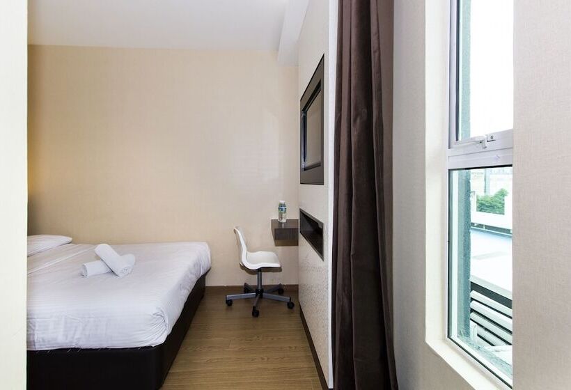 اتاق لوکس, Smile Hotel Usj