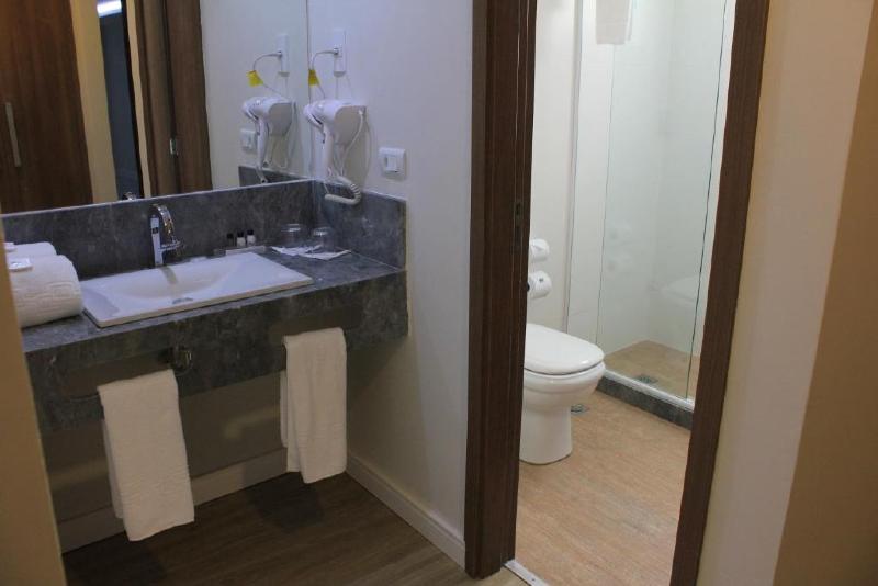 اتاق لوکس, Smile Hotel Usj