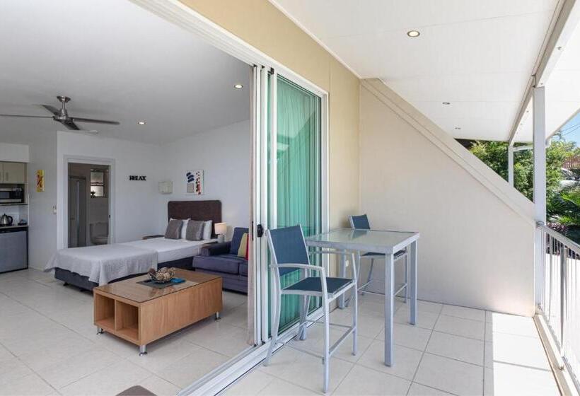 استودیو استاندارد با تخت کینگ, Waterview Airlie Beach