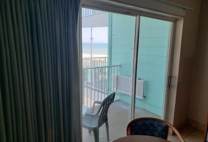 اتاق استاندارد با بالکن و چشم‌انداز دریا, Seascape Inn   Daytona Beach Shores