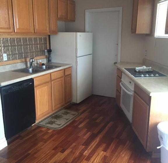سوئیت با تخت بزرگ, Seascape Inn   Daytona Beach Shores