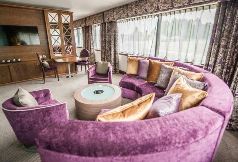 سوییت, Parklands Hotel & Country Club