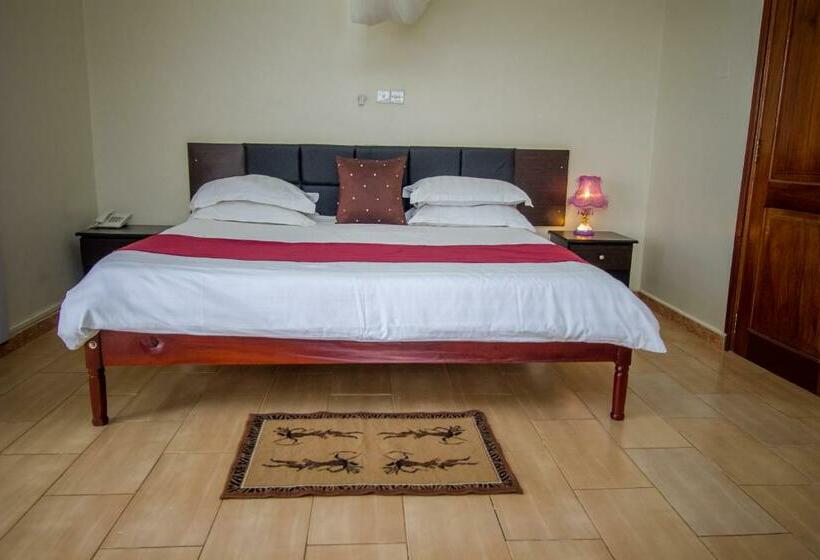 سوییت جونیور, Askay Hotel Suites