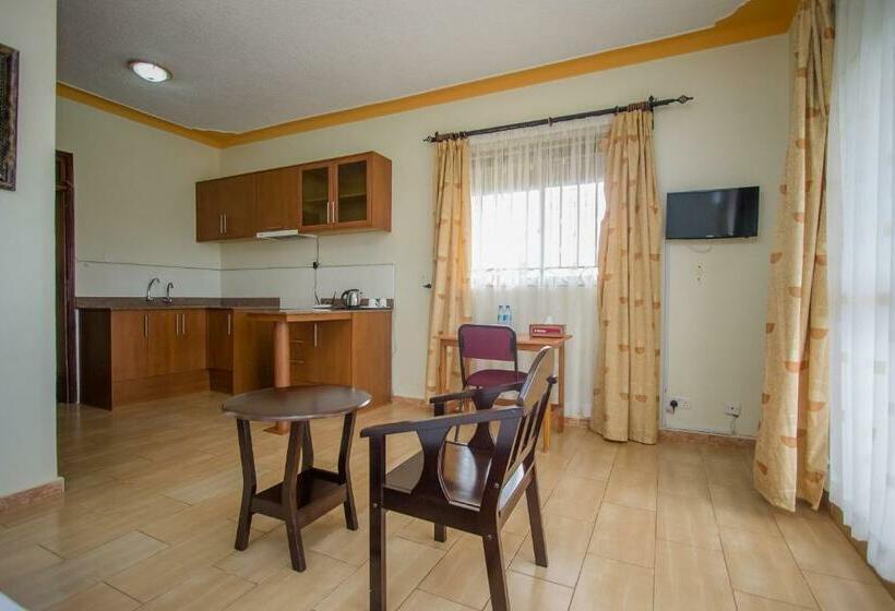 سوییت جونیور, Askay Hotel Suites