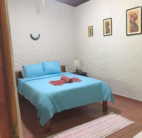 اتاق استاندارد سه نفره, Casa Caribbean Coconut