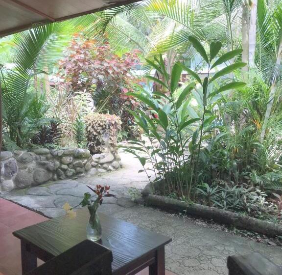 اتاق استاندارد سه نفره, Casa Caribbean Coconut