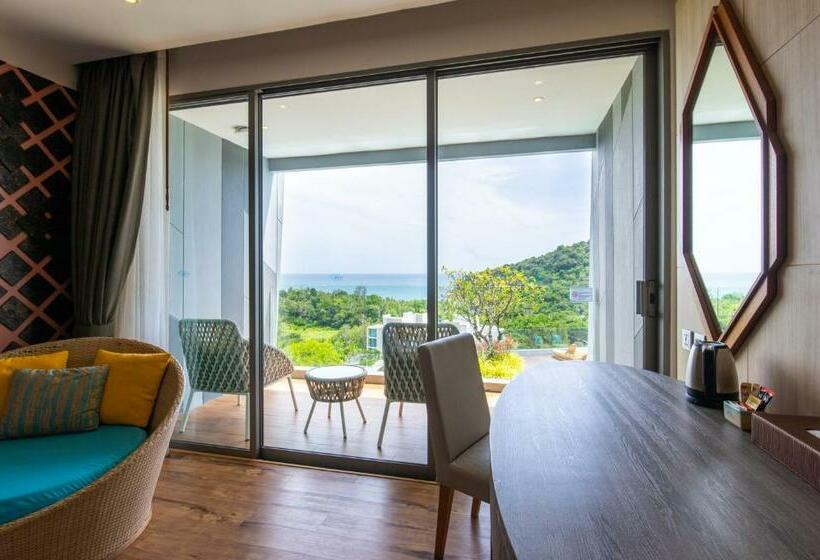 اتاق لوکس با چشم‌انداز دریا, Crest Resort & Pool Villas   Sha Extra Plus