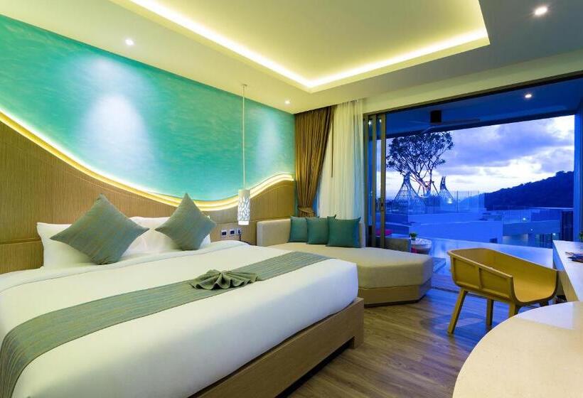 اتاق لوکس با چشم‌انداز دریا, Crest Resort & Pool Villas   Sha Extra Plus