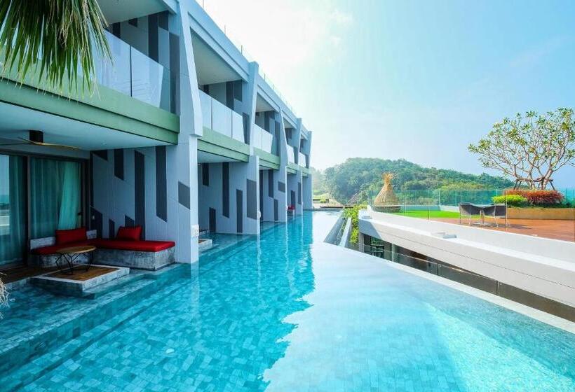 اتاق لوکس با چشم‌انداز دریا, Crest Resort & Pool Villas   Sha Extra Plus