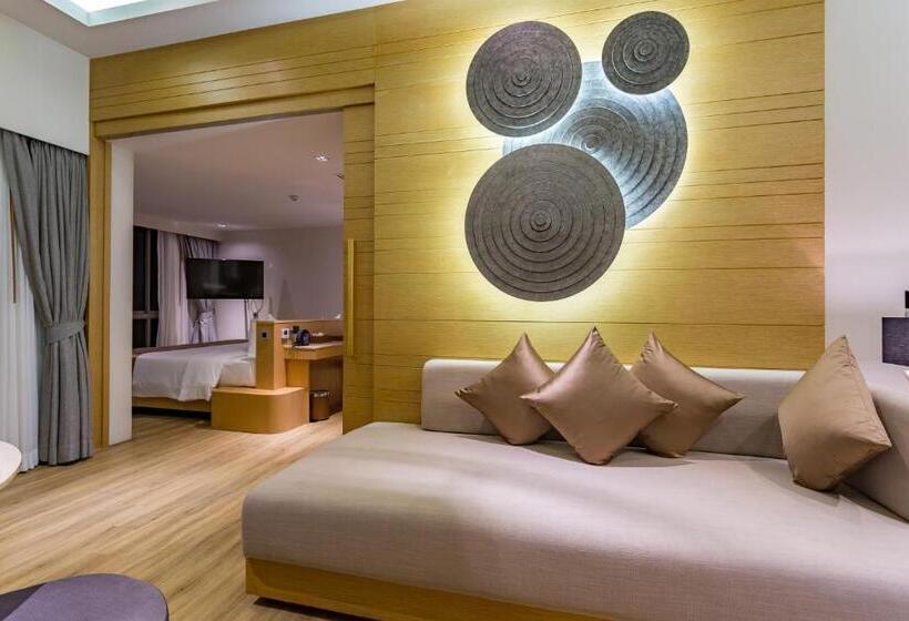 ویلای 2 خوابه, Crest Resort & Pool Villas   Sha Extra Plus