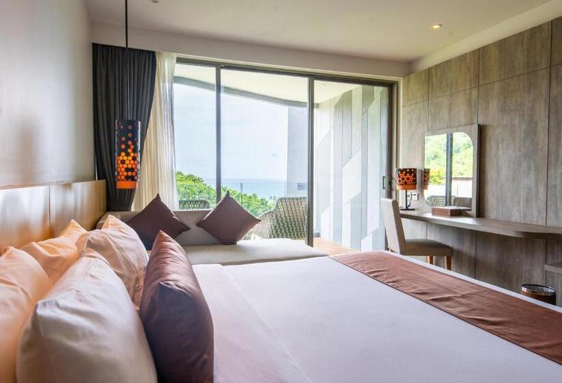اتاق لوکس با چشم‌انداز دریا, Crest Resort & Pool Villas   Sha Extra Plus
