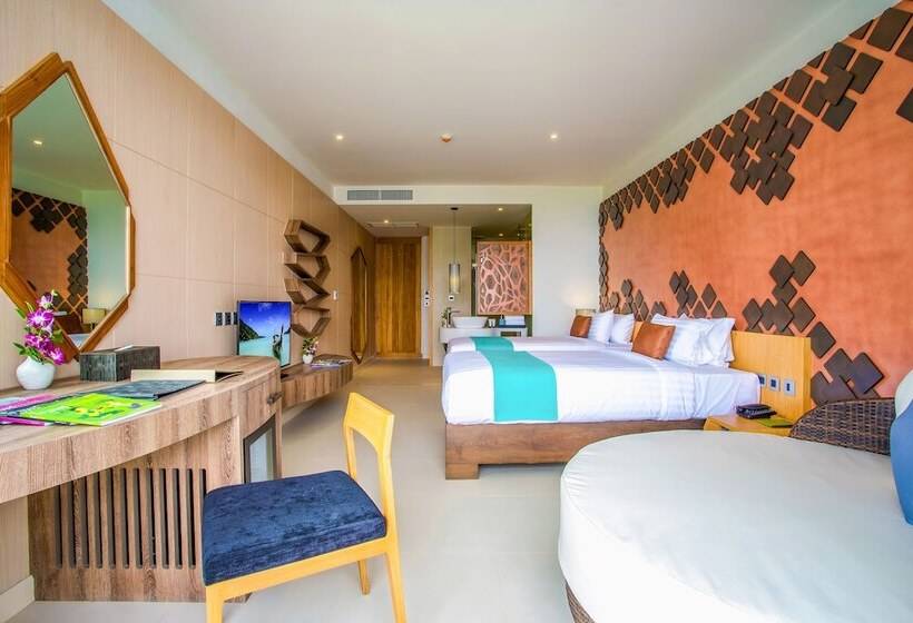 اتاق لوکس, Crest Resort & Pool Villas   Sha Extra Plus