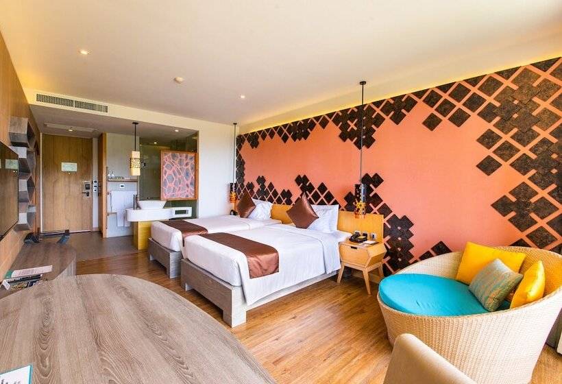 اتاق لوکس با چشم‌انداز دریا, Crest Resort & Pool Villas   Sha Extra Plus