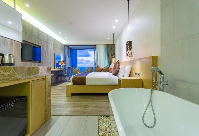 اتاق لوکس, Crest Resort & Pool Villas   Sha Extra Plus