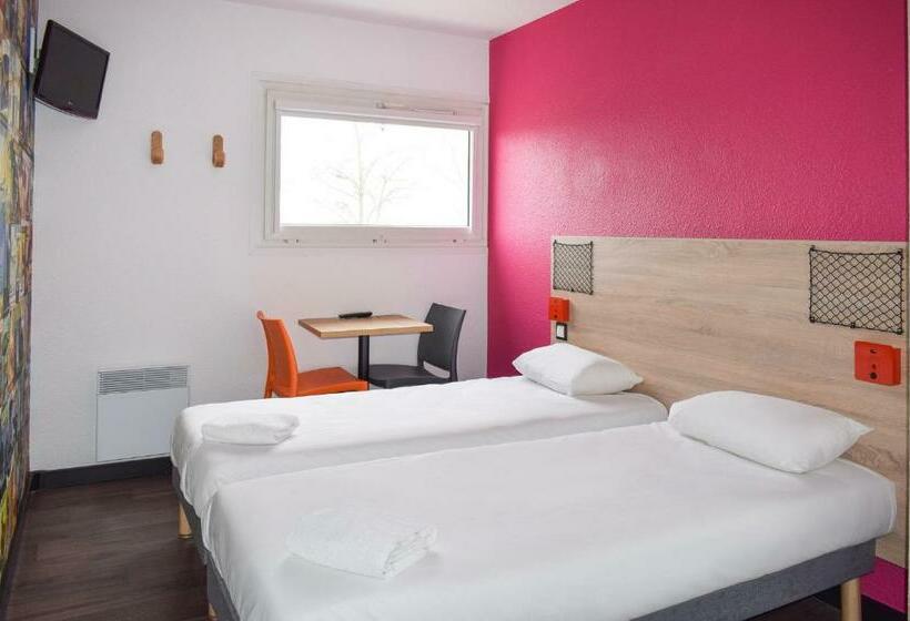 اتاق استاندارد با سرویس بهداشتی مشترک, F1 Thonon Les Bains Est